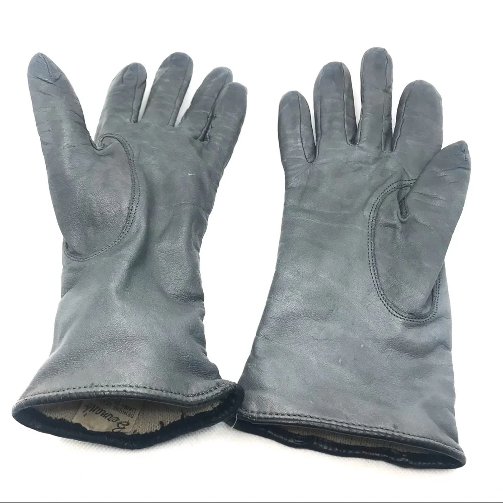 Vintage leather be marks